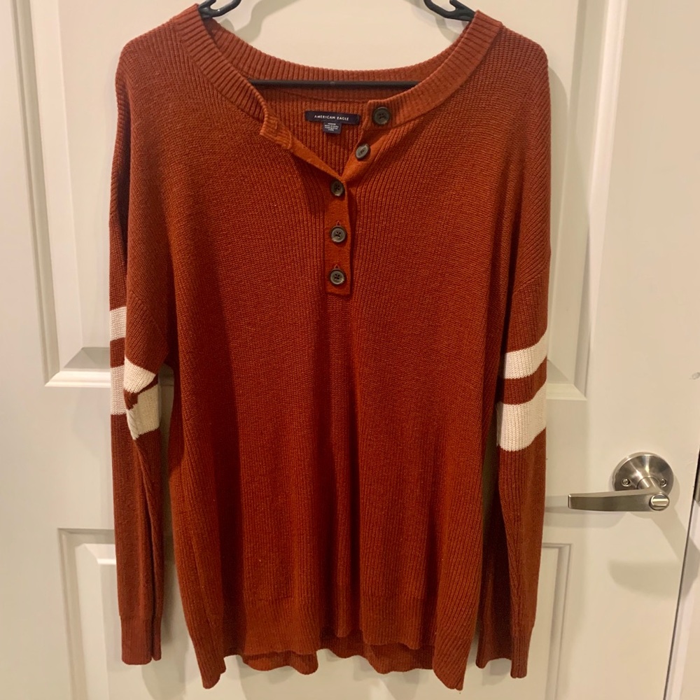 Beautiful Burnt Orange knit sweater